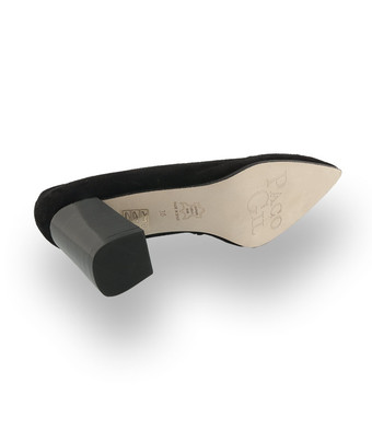 Paco Gil Pumps