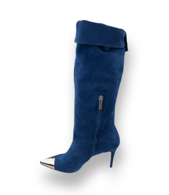 The Seller - Julie Dee