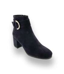 Brunate Boots